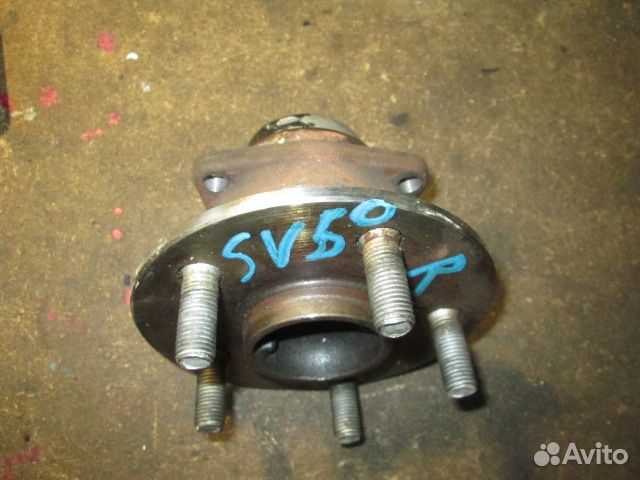 Ступица задняя Toyota Opa ZCT10, Vista SV50 правая