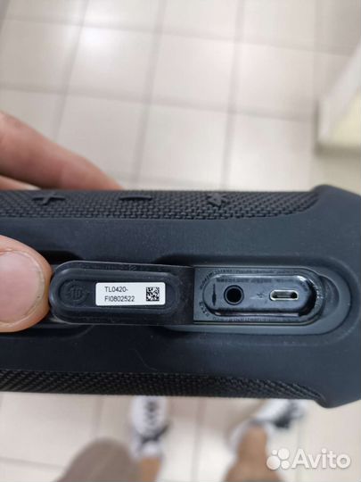Колонка jbl flip 4
