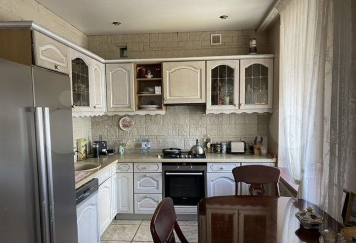 3-к. квартира, 129,3 м², 4/5 эт.
