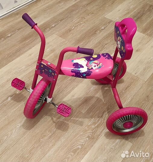 Детский трехколесный велосипед