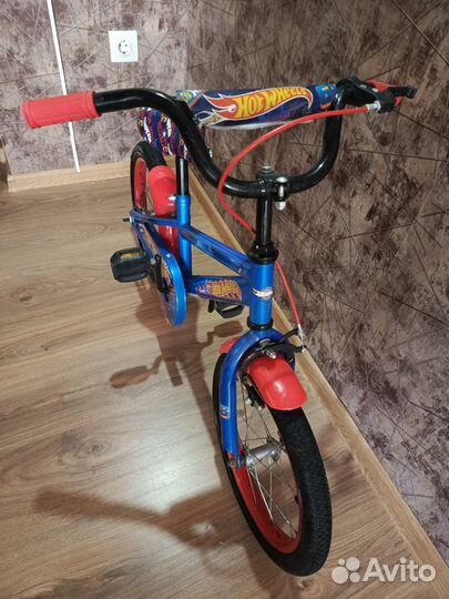 Детский велосипед hot wheels