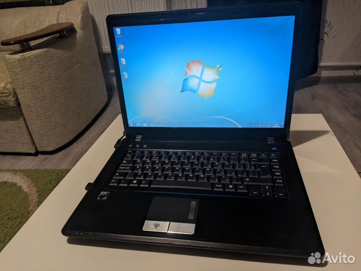 Ноутбук RoverBook Pro 554