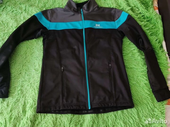 Лыжный разминочный костюм nordski