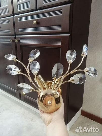 Бра Reluce Lighting Limited