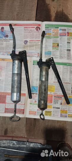 Шприц для смазки плунжерный и выжимной