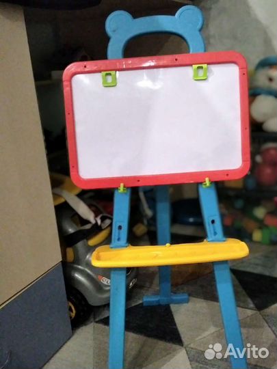 Мольберт детский двухсторонний