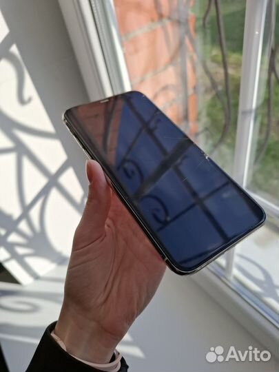 iPhone 11 Pro Max, 64 ГБ