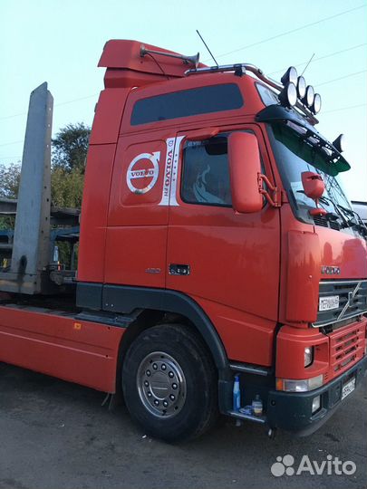 Эмбелемы Volvo