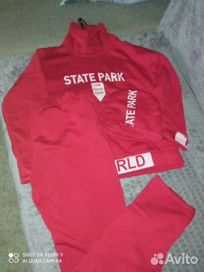 Спортивный костюм