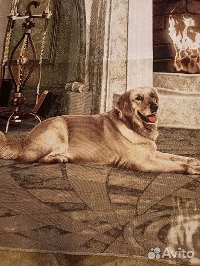 Гобелен. Панно. Собака у камина