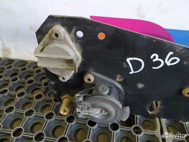 1426091 Кронштейн перекидок Daf XF105