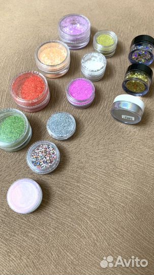 Для дизайна ногтей