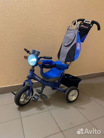 Детский трехколесный велосипед коляска