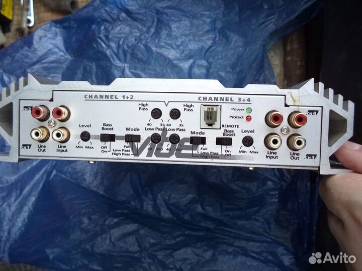 4-канальный усилитель Lanzar vibe411