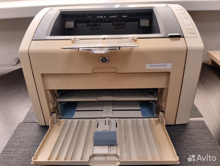 Лазерный принтер HP LaserJet 1022