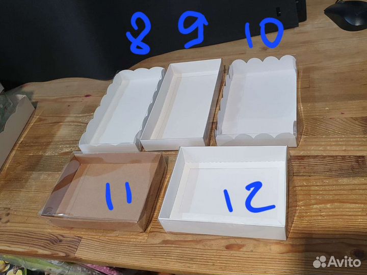 Коробка с прозрачной крышкой