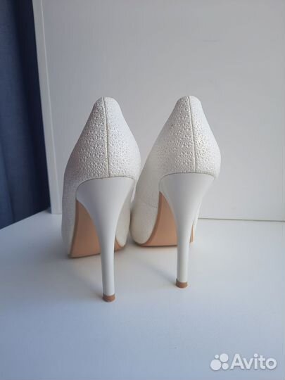 Туфли белые свадебные