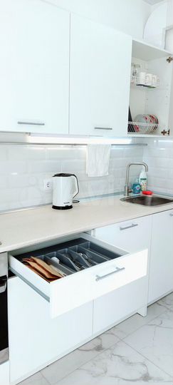 1-к. квартира, 40 м², 9/9 эт.