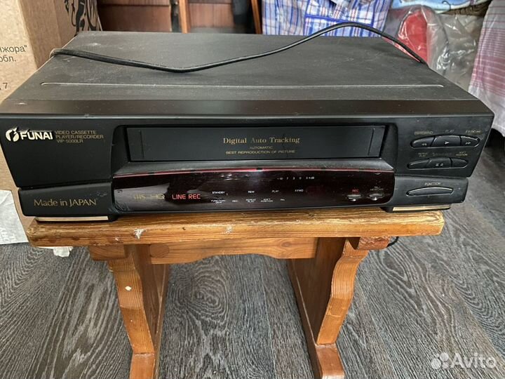 Видеомагнитофон