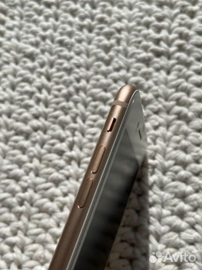 Продам iPhone 8 plus 64 Gb