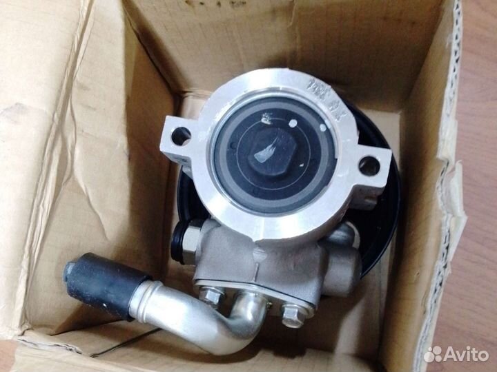 Насос гура Chevrolet Captiva новый