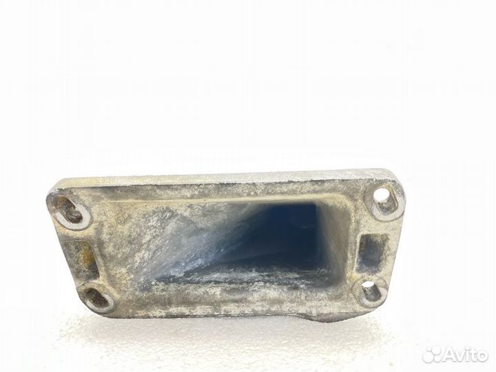 Кронштейн двигателя правый Bmw X5 E53 3.0 M54B30