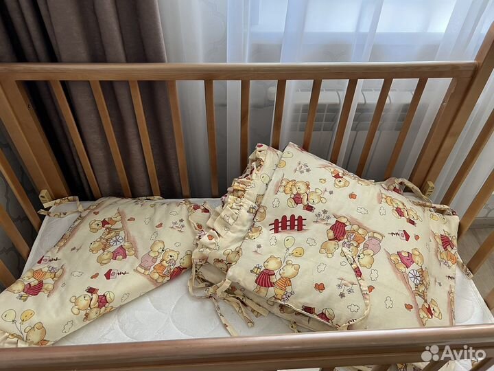 Детская кроватка с ортопед.матрасом и компл. белья