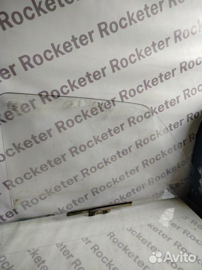 Стекло двери переднее правое Лада Ока ока 2004