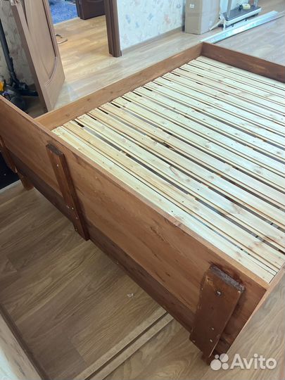 Кровать 160х200 бу без матраса