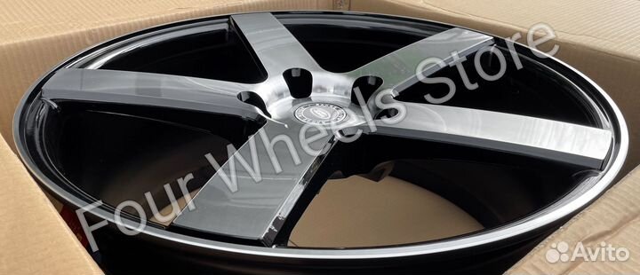 Диски на Range Rover Vogue R22