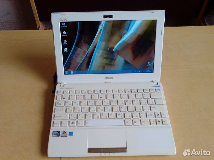 Нетбук Asus EEE PC 1025C