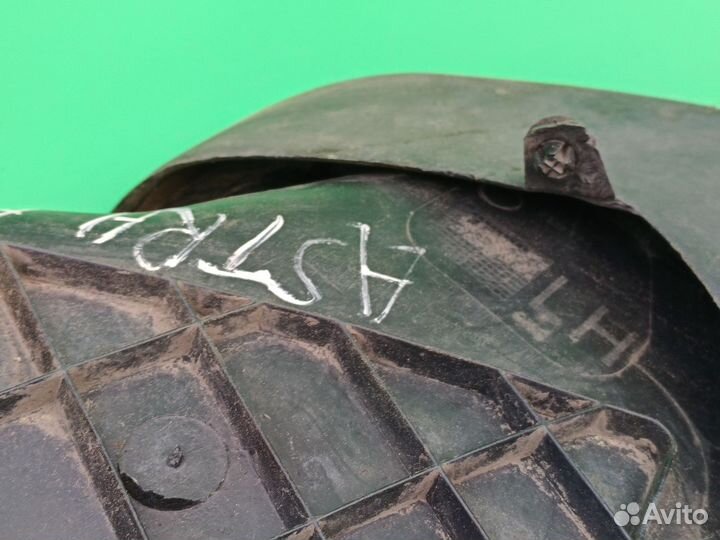 Подкрылок+брызговик задний левый для Opel Astra H