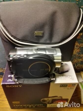 Видео камера sony HDR-UX7E