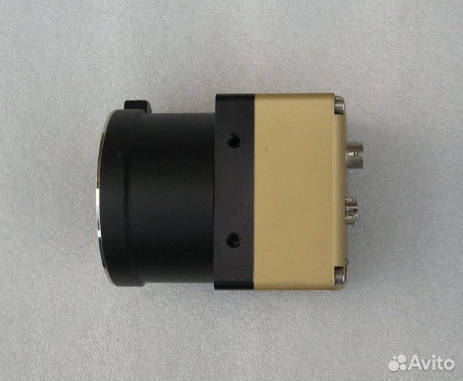 Линейная сканирующая камера aviiva M2CL2010
