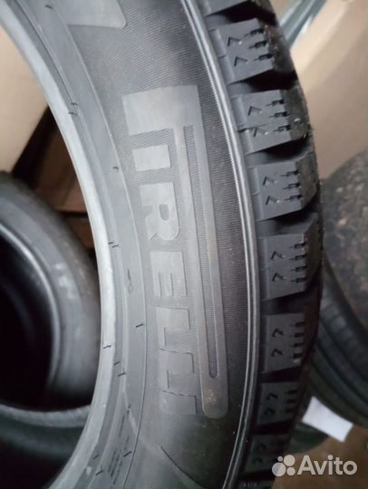 Pirelli Winter Ice Zero 225/55 R18 102T