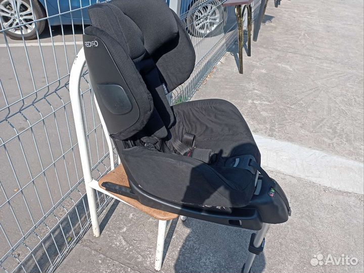 Детское автокресло isofix recaro zero
