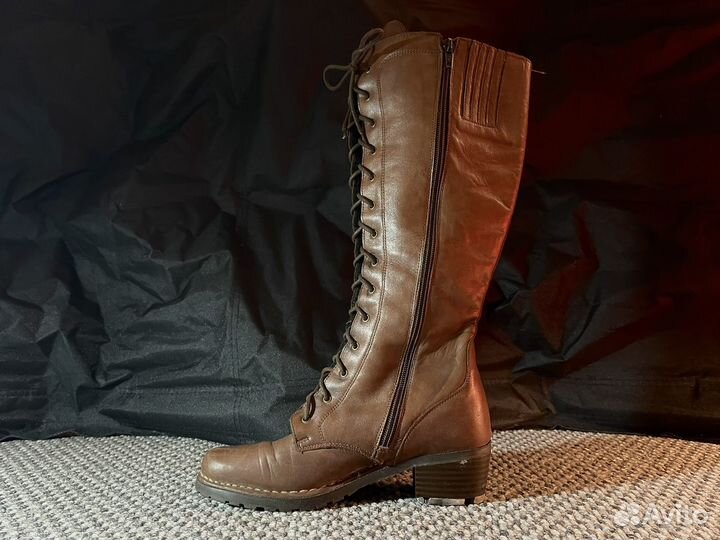 Винтажные женские сапоги