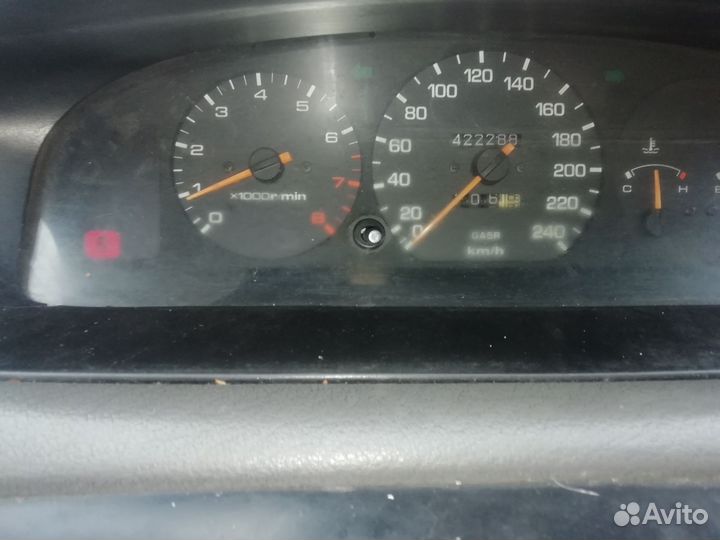 Mazda 626 1.8 МТ, 1994, 400 000 км