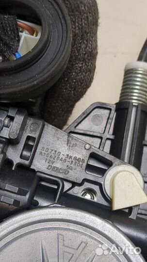 Стеклоподъемник электрический правый передний Infiniti QX60, 2014