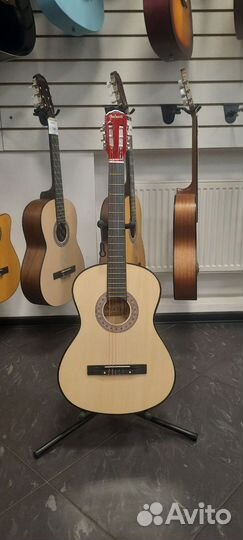 Belucci BC3905 N — классическая гитара, 4/4