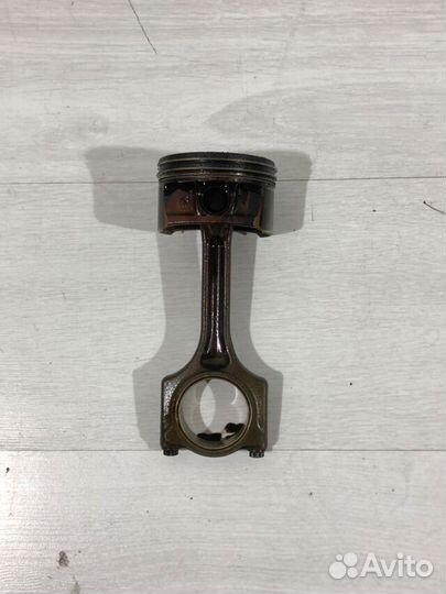 Поршень, шатун peugeot 3008 1.6 ат