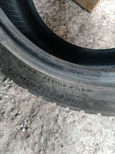 Dunlop SP Winter Ice02 245/45 R17