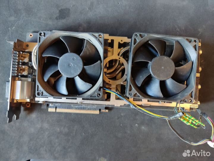 Видеокарта asus ROG strix RX 480 8Gb