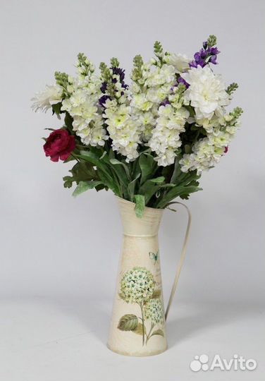 Искусственные цветы 