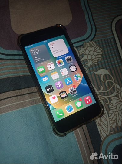 iPhone 8, 64 ГБ
