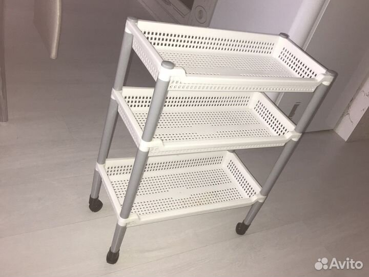 Этажерка пластиковая