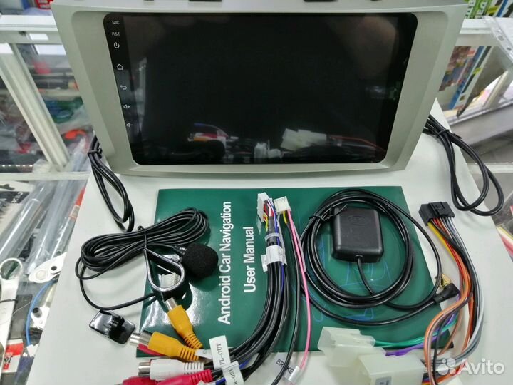 Магнитола на Toyota Camry v40 на Android 8.1