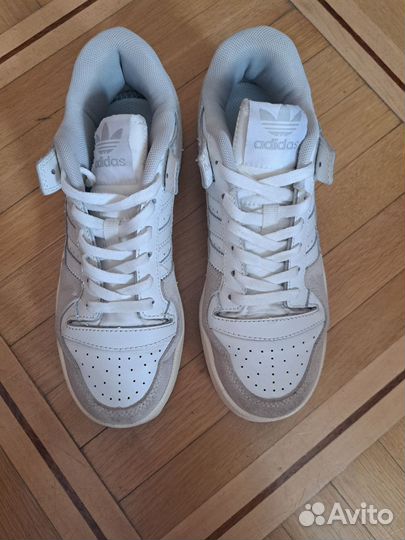 Кроссовки женские adidas forum