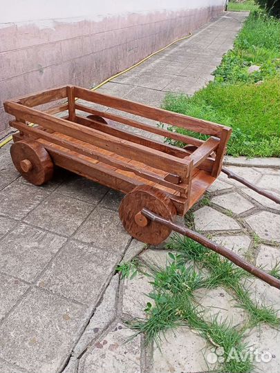 Телега декоративная