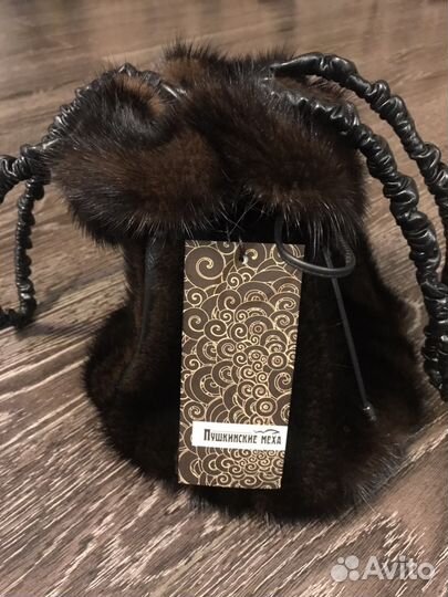 Сумка меховая (новая, с бирками)